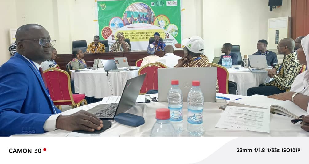 SEMENCES PAYSANNES ET SOUVERAINETÉ ALIMENTAIRE